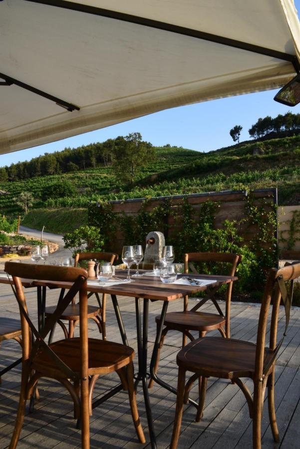 Domaine De La Font Des Peres - Teritoria Hotel Le Beausset Bagian luar foto