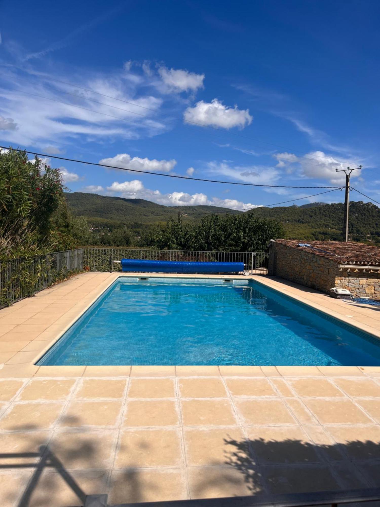 Domaine De La Font Des Peres - Teritoria Hotel Le Beausset Bagian luar foto