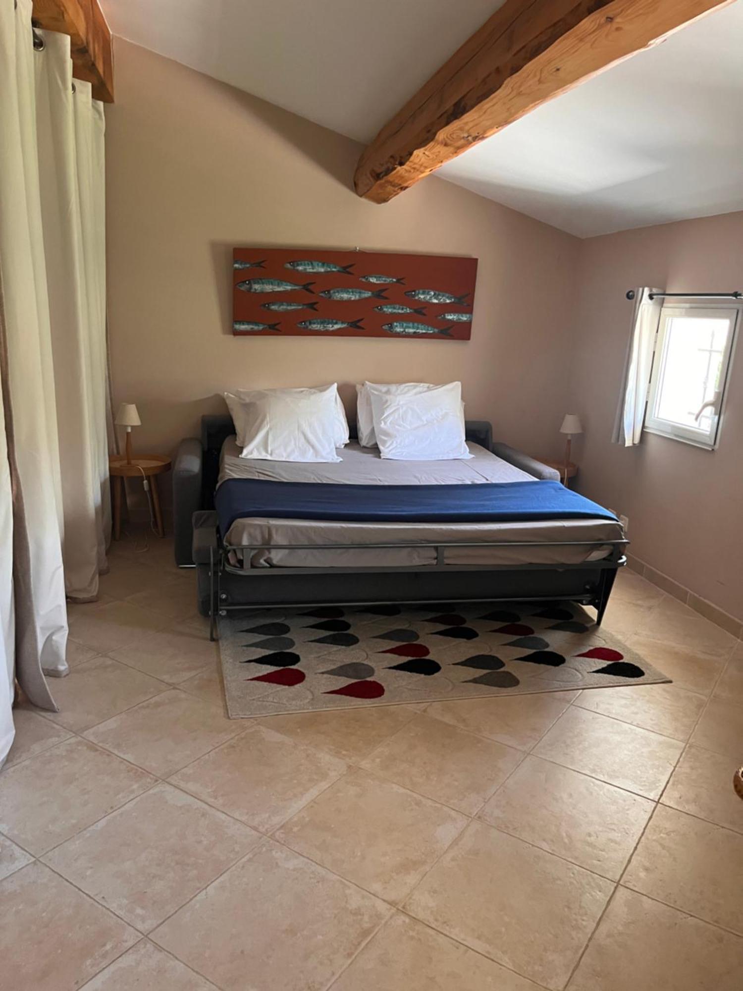 Domaine De La Font Des Peres - Teritoria Hotel Le Beausset Bagian luar foto